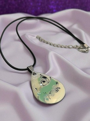 Nemesacél Nyakláncok Zöld ezüst csepp