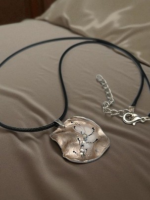 Gyanta Nyakláncok Arany fehér hullám