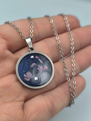 Nemesacél nyakláncok - Lila kagyló