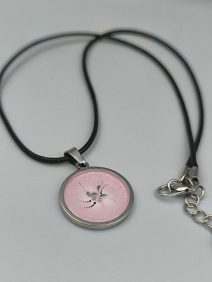 Nemesacél nyakláncok - Rózsa 1