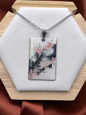 Nemesacél nyakláncok - Ezüst kagyló