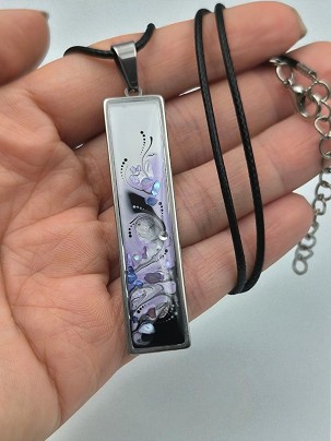 Waxed necklaces - Purple silver flower