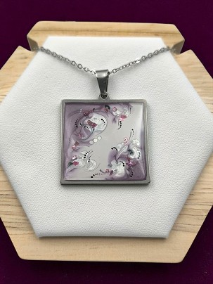 Nemesacél nyakláncok - Pink köves