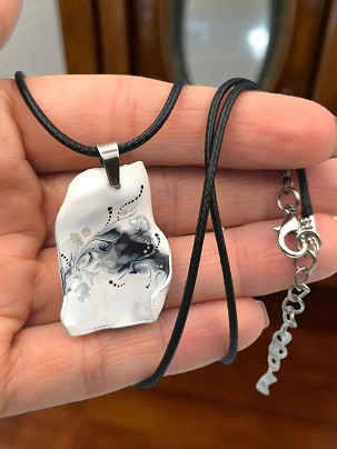 Resin necklaces - White rose