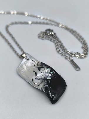 Gyanta nyakláncok - Elegáns fekete